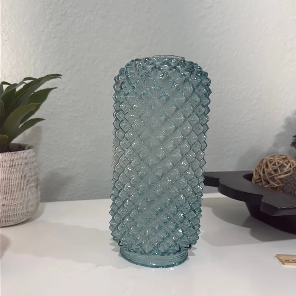 VTG ~ 1960’s Empoli Icy Blue Diamond Point Lamp Shade